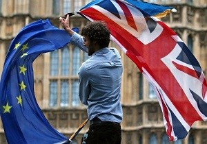 توافق انگلیس با اتحادیه اروپا بر سر تعویق زمان دست‌یابی به توافق برکسیت