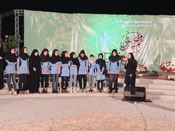 تجلیل از بازیکنان و مربیان افتخارآفرین راگبی دختران مشهدی