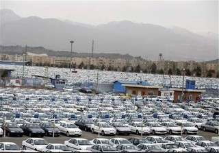 واکنش رئیس شورا به کشف  1500 خودرو در انبار شهرداری مشهد