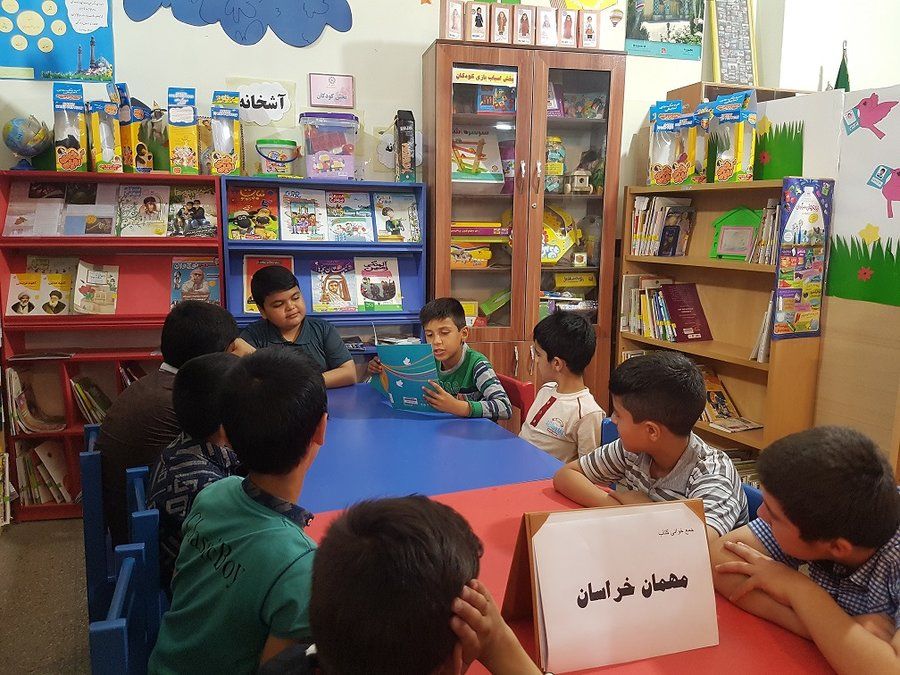 تجدید چاپ کتابهای  منتخب برای کودکان توسط  آستان قدس رضوی