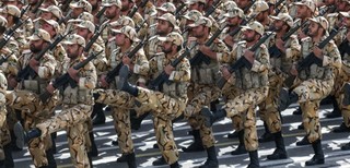 انجام  هماهنگی برای برنامه های هفته دفاع مقدس در مشهد / یگان‌های آجا  ۳۱ شهریور  در شهرهارژه می روند 