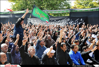 اجتماع بزرگ "لبیک یا حسین" /گزارش تصویری