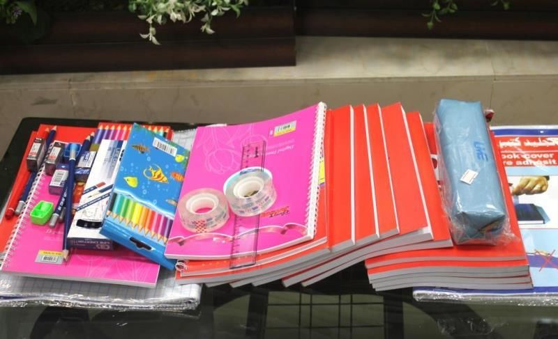 اهداء ۳۰۰ بسته لوازم التحریر به دانش آموزان نیازمند جغتای