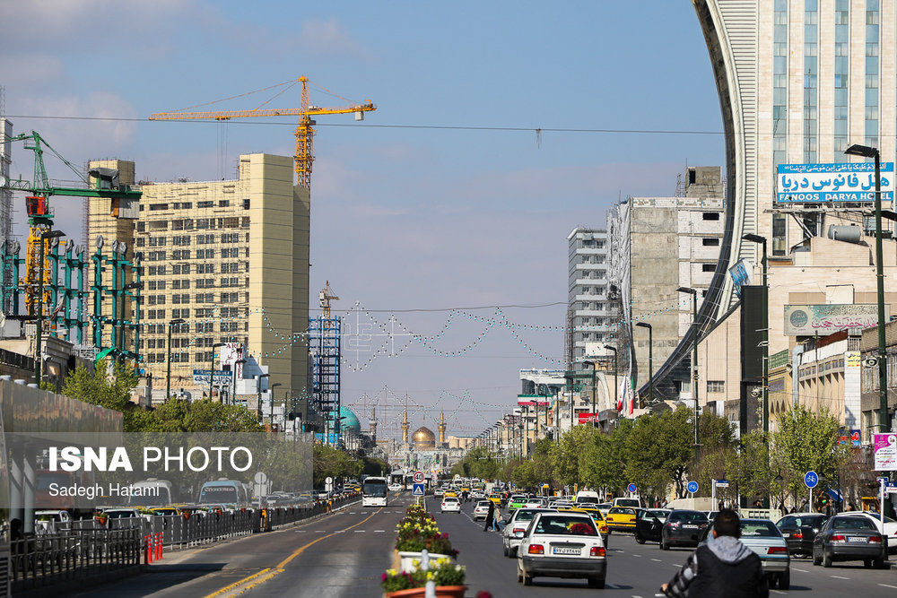 اولویت شهرداری مشهد رفتن به سمت آورده های اقتصادی خارج از حوزه ساختمانی است/تعامل خوبی با آستان قدس رضوی در اجرای پروژه های اقتصادی داریم
