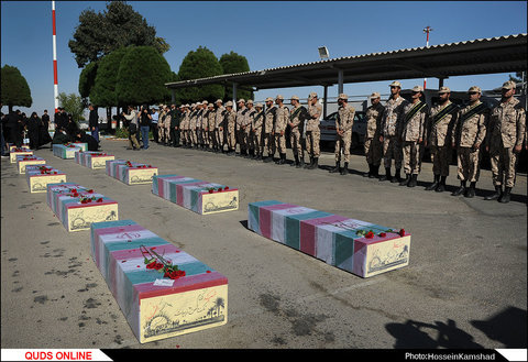 پیکر مطهر ۹ شهید گمنام دفاع مقدس و۲ شهید مدافع حرم در مشهد/گزارش تصویری