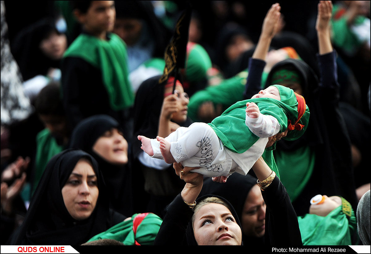 توزیع ۴۰ هزار لباس در مراسم شیرخوارگان حسینی