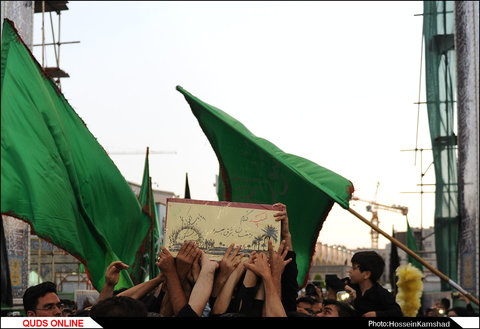پیکر مطهر شهدای گمنام در مشهد تشییع شد/گزارش تصویری