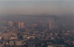 آغاز فصل سرما و تشدید وارونگی دما/ چه راه‌هایی برای مقابله با آلودگی هوای تهران وجود دارد؟