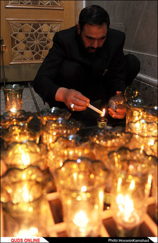 مراسم سنتی خطبه خوانی شب عاشورای حسینی در حرم مطهر رضوی برگزار شد/گزارش تصویری