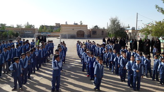 زنگ ایثار و مقاومت در مدارس شهرستان بشرویه نواخته شد
