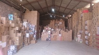 توزیع روزانه  تا ۱۰۰ تن مرغ به بازار مشهد/کشف ۷۰ هزار بسته پوشک احتکار شده در خراسان رضوی
