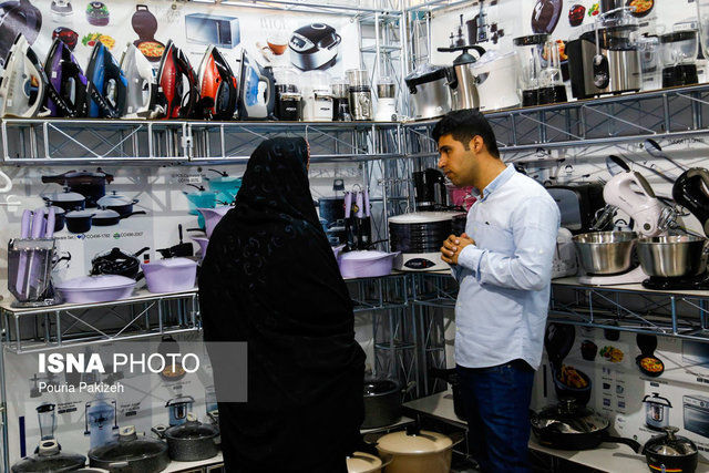 کشف انبار احتکار لوازم خانگی در مشهد
