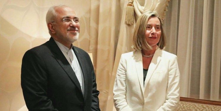 نیویورک‌تایمز به نقل از ظریف: ایران و اروپا در آستانه توافق نفتی هستند