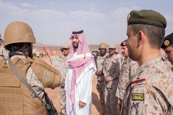حمله پهپادی یمن به فرودگاه دبی عربستان را به هراس انداخت/بازدید سرزده ولیعهد سعودی از مناطق جنوبی عربستان