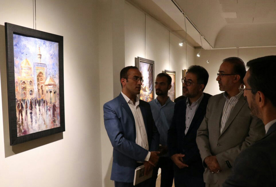 گشایش نمایشگاه «تبسم رنگ در هرات من» در نگارخانه رضوان مشهد 