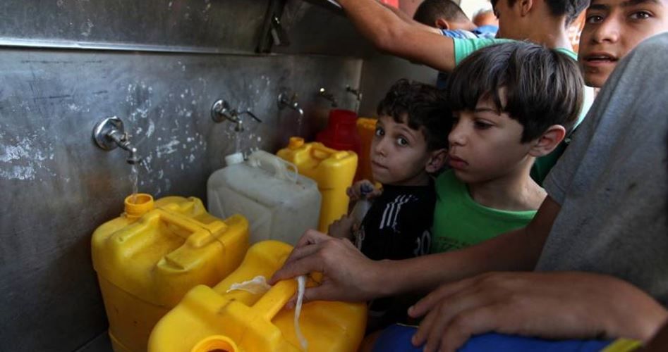 تنها 11 درصد از خانواده های غزه به آب قابل شرب دسترسی دارند