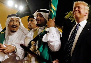 رأی‌الیوم: اظهارات ترامپ سیلی بزرگ به سعودی‌ها و اثبات هژمونی ایران است