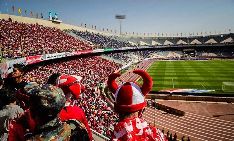 نامه نگاری فدراسیون فوتبال برای برطرف کردن مشکلات ورزشگاه آزادی به وزارت ورزش 
