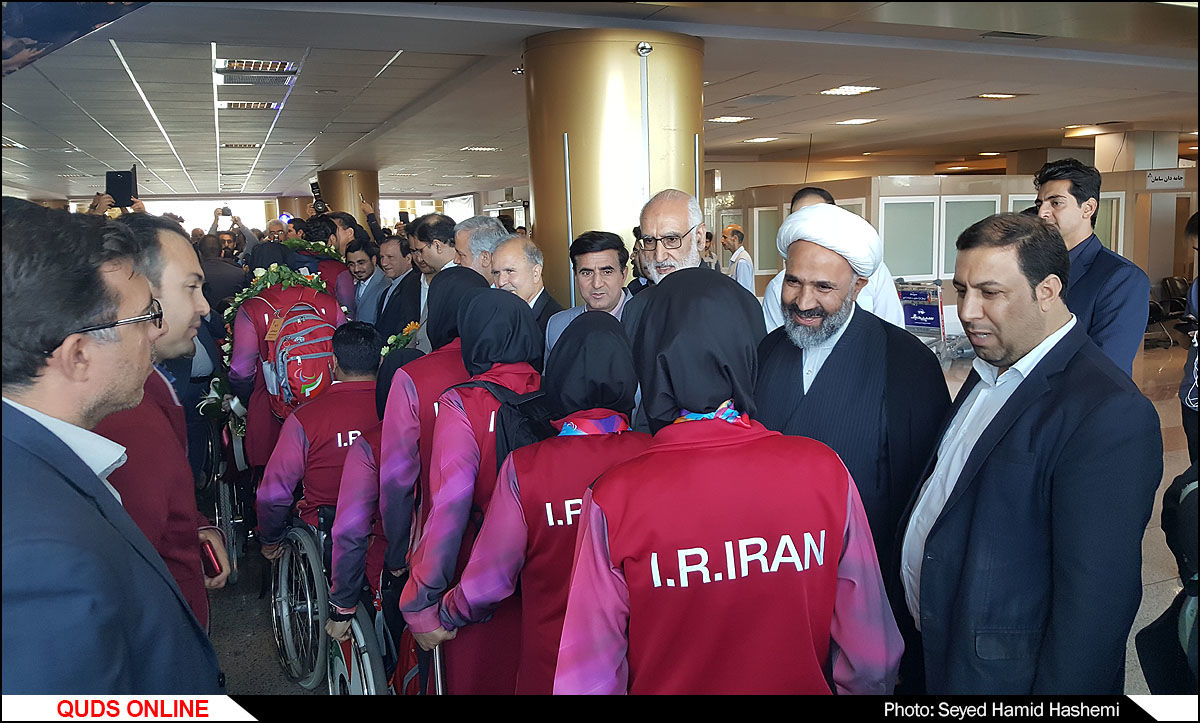 بازگشت افتخارآفرینان ورزشی به مشهد