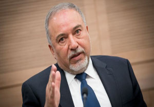 لیبرمن: باید ضربه سنگینی را به حماس وارد کنیم