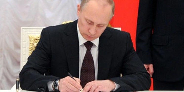 پوتین فرمان اعمال تحریم‌های متقابل علیه اوکراین را امضا کرد