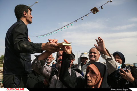 زائران اربعین حسینی در پایانه مرزی مهران