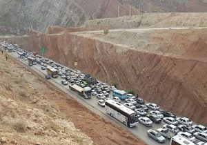 ترافیک در محور ایلام-مهران سنگین است
