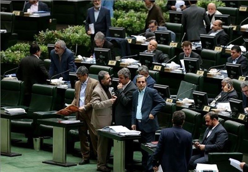 پنجم آبان، جلسه مجلس برای رأی اعتماد به وزرای پیشنهادی دولت