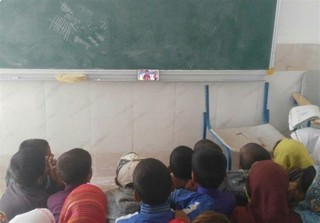 تجربه متفاوت دانش‌آموزان از مدرسه/ پخش دیدار پرسپولیس-کاشیما در مدارس مختلف کشور