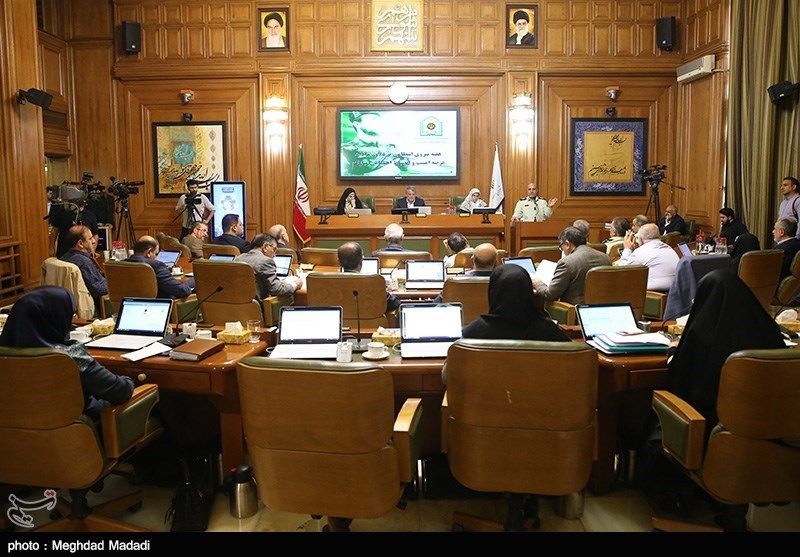 تاکید شورای شهر تهران بر اجرای مصوبه ممنوعیت بکارگیری بستگان مسئولان شهرداری