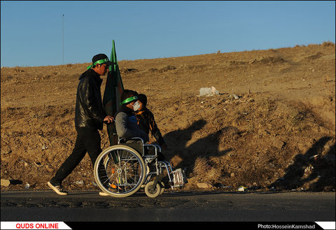 پیاده روی زائران امام رضا (ع)/گزارش تصویری