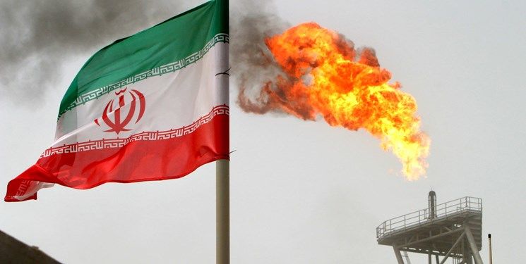 معافیت شش ماهه چین برای ادامه واردات نفت از ایران 