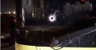 زخمی شدن ۲ شهرک‌نشین صهیونیست در اثر تیراندازی به سمت اتوبوس صهیونیستی