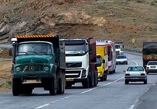 نرخ حمل بار در جاده‌ها بر اساس تن بر کیلومتر تصویب شده اما هنوز اجرایی نشده است