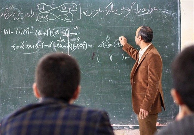 نصف جهان با بحران معلم روبروست