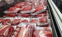  روزانه ۴ تن گوشت گرم وارداتی جهت تنظیم قیمت بازار البرز توزیع می‌شود