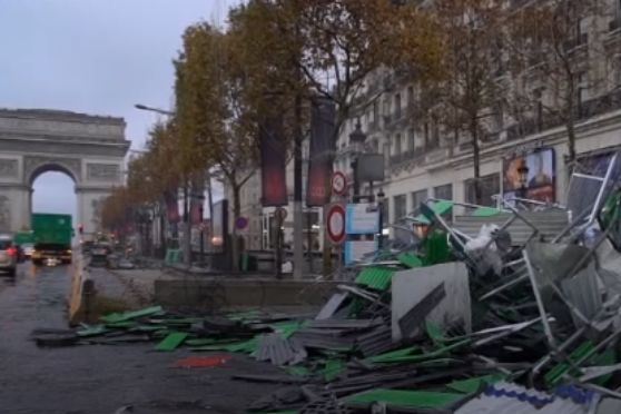 وضعیت خیابان "شانزلیزه" پاریس پس از اعتراضات خیابانی +تصاویر