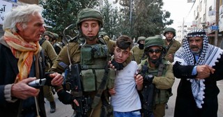 حمله ارتش صهیونیستی به کرانه باختری/ بازداشت ۱۵ فلسطینی