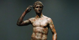 با حکم دادگاه مجسمه جوان ۲۰۰۰ ساله به ایتالیا بازمی‌گردد