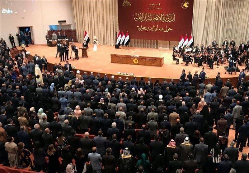 تعویق نیم ساعته نشست پارلمان عراق برای تکمیل کابینه