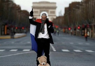 پندهایی از گردشگری فرانسه با چاشنی اعتراضات