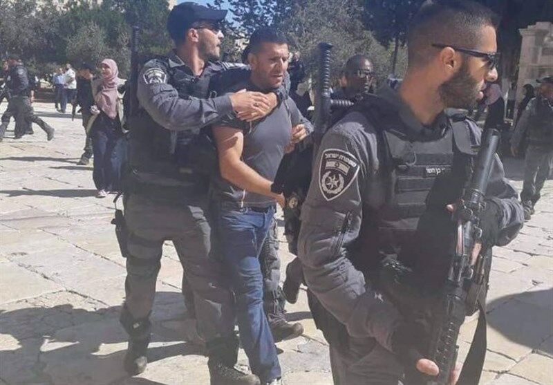 یورش نظامیان صهیونیست به رام الله و بازداشت یک عضو مطرح حماس
