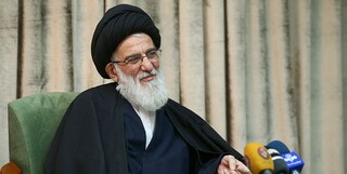 آیت‌الله خامنه‌ای انصافاً ذخیره الهی‌است؛ همه باید قدر این نعمت را بدانند