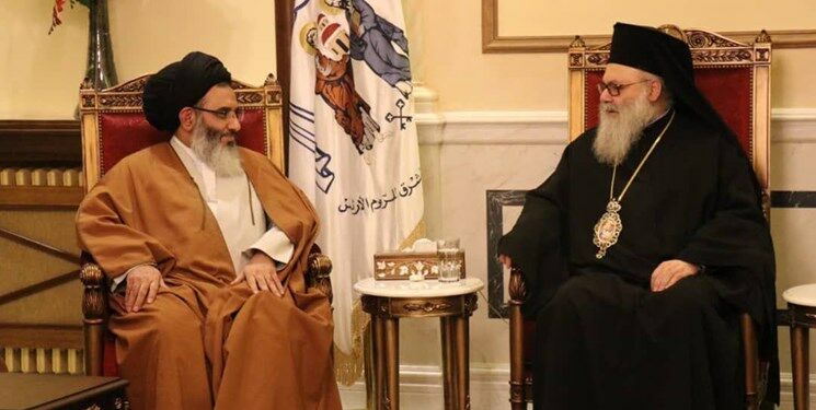 نماینده رهبر انقلاب با اسقف مسیحیان سوریه دیدار کرد


