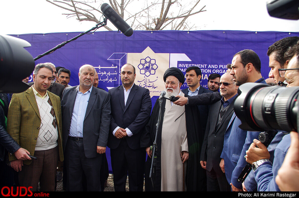 مراسم آغاز عملیات اجرایی ساخت مجتمع 2120 در مشهد / علی کریمی رستگار