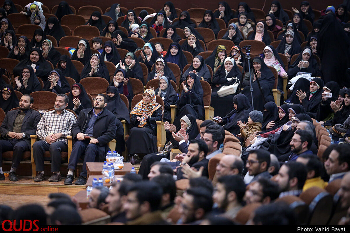 دومین دورهمی اینستاگرامی‌های انقلابی در مشهد / وحید بیات