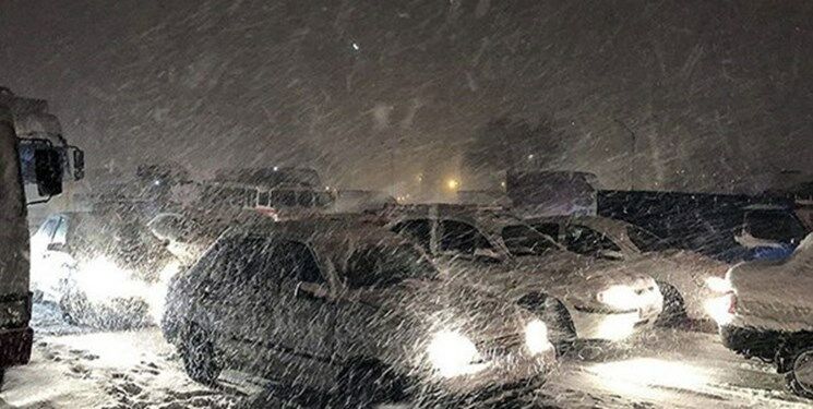 رئیس سازمان امداد و نجات: برف و کولاک ۱۱ استان کشور را درنوردید

