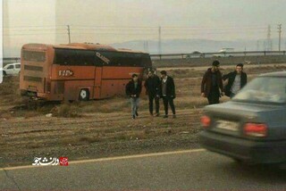 جزئیات حادثه انحراف اتوبوس حامل دانشجویان دانشگاه بوئین زهرا