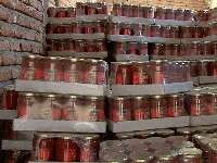 محموله بزرگ رب گوجه‌فرنگی غیر بهداشتی در استان کشف شد