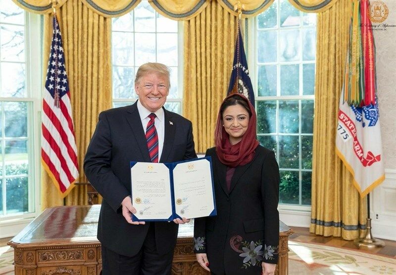 آغاز به کار رسمی نخستین سفیر زن افغانستان در واشنگتن